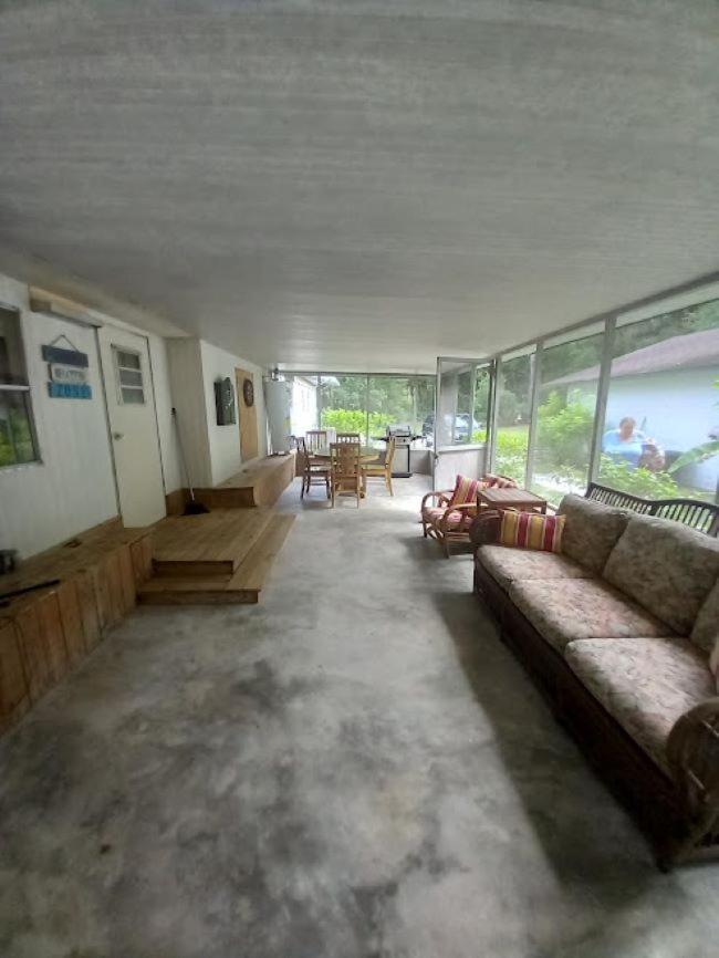 Stegbone'S Fish Camp And Resort Satsuma Экстерьер фото